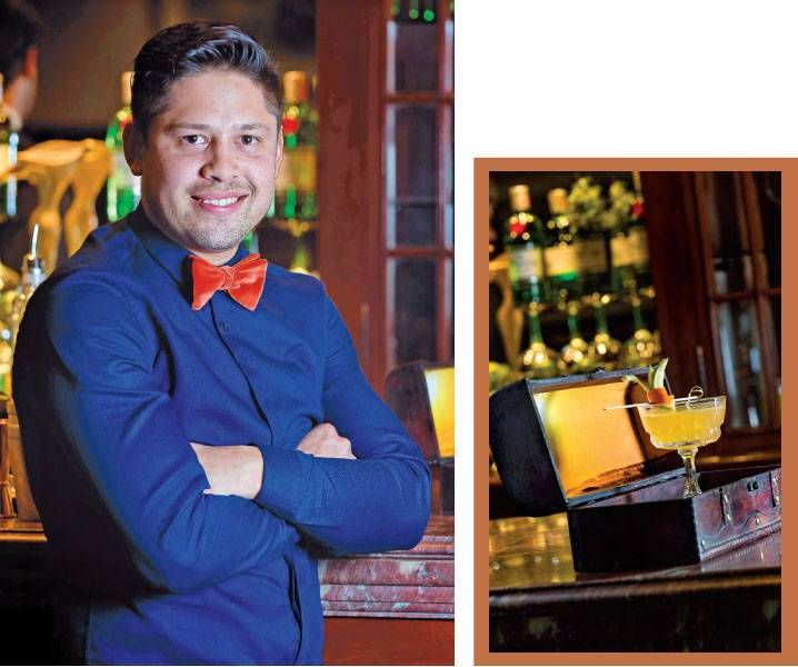 Adrián Guedes, de Ovo Beach en Conrad, se inspiró en los atardeceres de Punta del Este para crear su trago “Summer free” (vodka, apero, syrup de banana, frutos rojos, maracuyá y vino blanco.