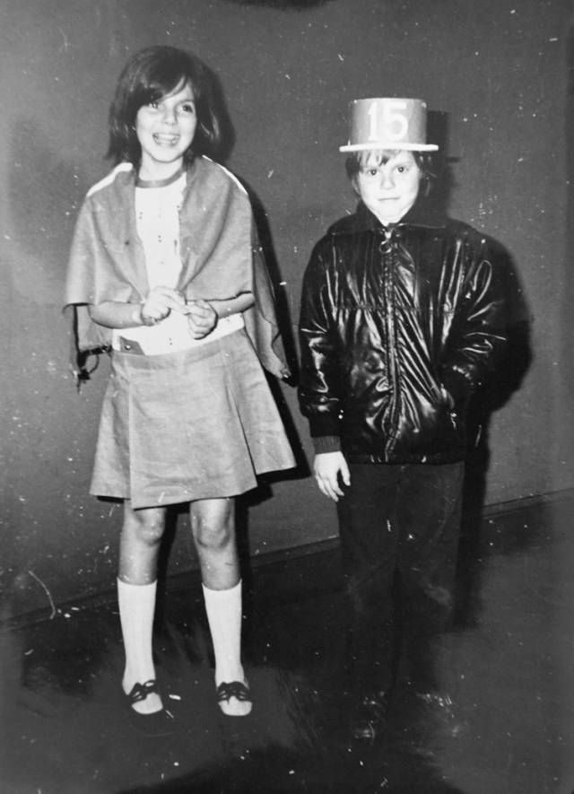 Beatriz y Raúl Batlle en la campaña electoral de 1971, la segunda en la que su padre compitió por la presidencia.