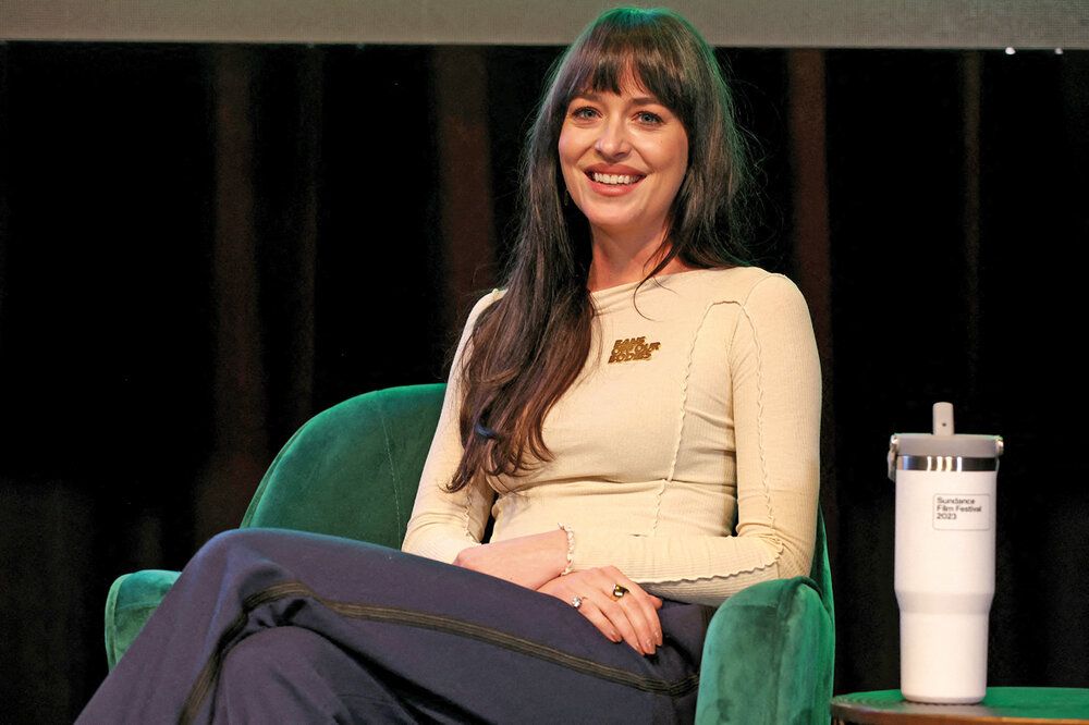 La actriz Dakota Johnson participó del conversatorio sobre las mujeres en el cine en el Festival de Sundance. AFP, <em>Robin Marchant.</em>