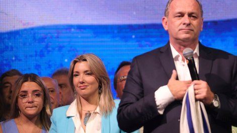 Álvaro Delgado y Valeria Ripoll en la noche del balotaje.