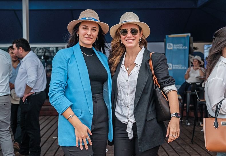 Claudia Maipaicena y Marta Alzaibar