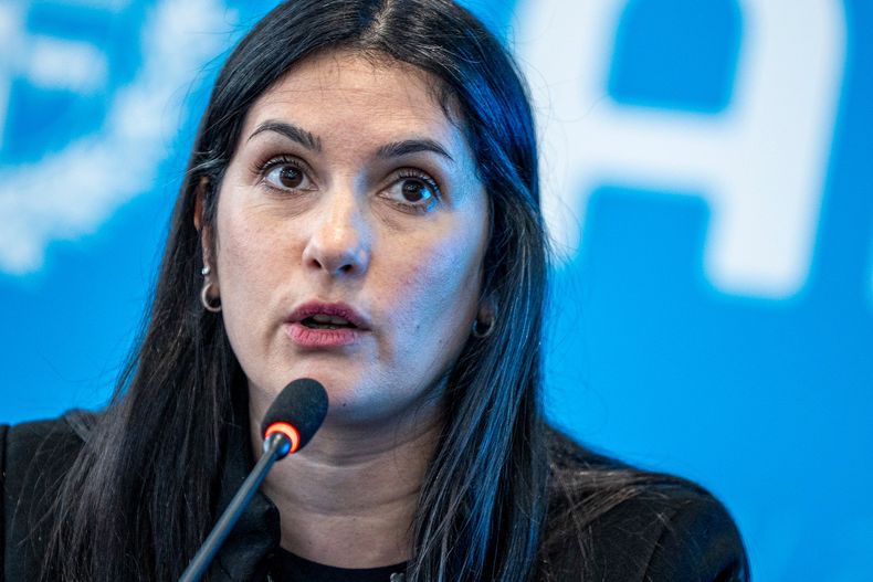 Virginia Cáceres, titular de la ANEP, durante la presentación del Monitor Educativo 2023-2024 de UTU