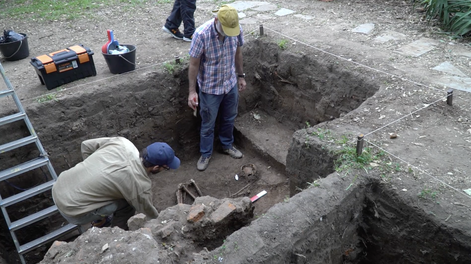 Búsqueda | Arqueólogos-en-Caserio-de-los-negros.png