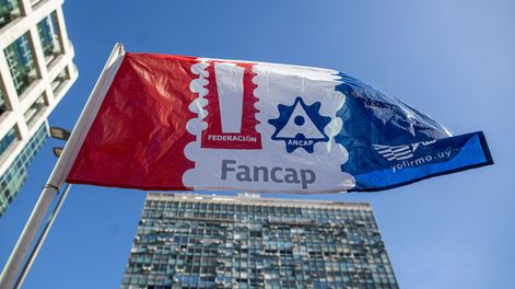 Una movilización de Fancap en Plaza Independencia, en 2023.