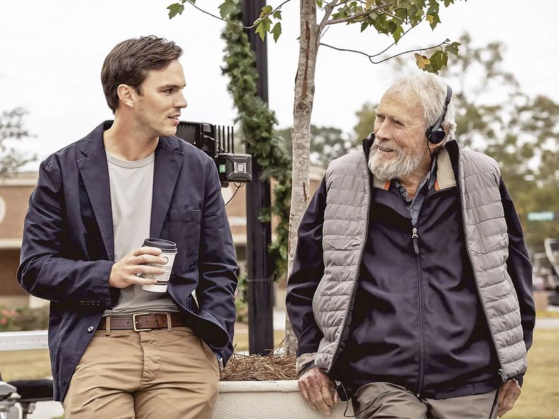 Con Nicholas Hoult en Jurado Nº 2, la más reciente película del director, que dirigió con 94 años y se estrenó el año pasado