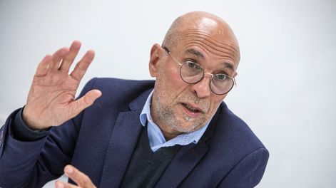 El fiscal de Flagrancia, Fernando Romano, actúa desde 2021 en casos relacionados con la violencia en el deporte. Foto: Mauricio Zina / adhocFOTOS