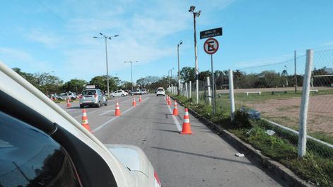 imagen de Entre marcha atrás, zigzags y estacionamientos, las pruebas para conducir varían según la ciudad y la cercanía entre los vecinos