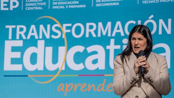 Virginia Cáceres durante la inauguración de la escuela n° 264 en mayo de 2024 Virginia Cáceres durante la inauguración de la escuela n° 264 en mayo de 2024