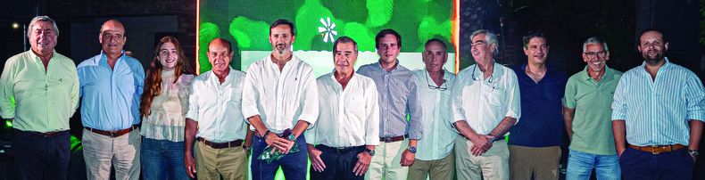 Francisco Muñoz, Gonzalo Indarte, Guadalupe Indarte, Francisco Cánepa, José Ignacio Aramburu, Ignacio Victorica, Joaquín Falcón, José de Freitas, Ricardo Stewart, Alejandro Zambrano, Juan Brea Saravia y Arturo Aramburu