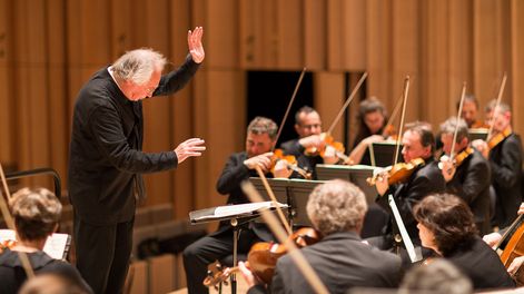 Búsqueda | El Centro Cultural de Música presentó su temporada 2026 que tendrá como escenario al Teatro Solís y el Auditorio Nacional del Sodre