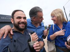 Gonzalo Civila, Yamandú Orsi y Cristina Lustemberg. Gonzalo Civila, Yamandú Orsi y Cristina Lustemberg.