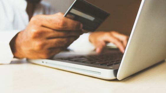 Los pagos electrónicos siguieron en aumento, a la vez que retroceden los más tradicionales Los pagos electrónicos siguieron en aumento, a la vez que retroceden los más tradicionales