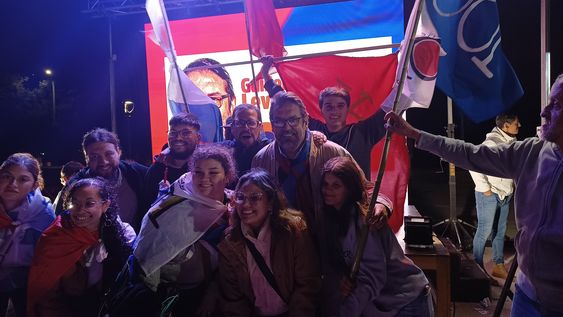 Guillermo Levratto, intendente electo de Río Negro, a la hora de los festejos Guillermo Levratto, intendente electo de Río Negro, a la hora de los festejos