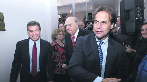 imagen de Posible designación de Julio Luis Sanguinetti origina un dolor de cabeza al gobierno