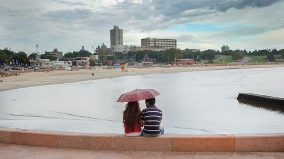 Con lluvia o sol pero juntos Con lluvia o sol pero juntos