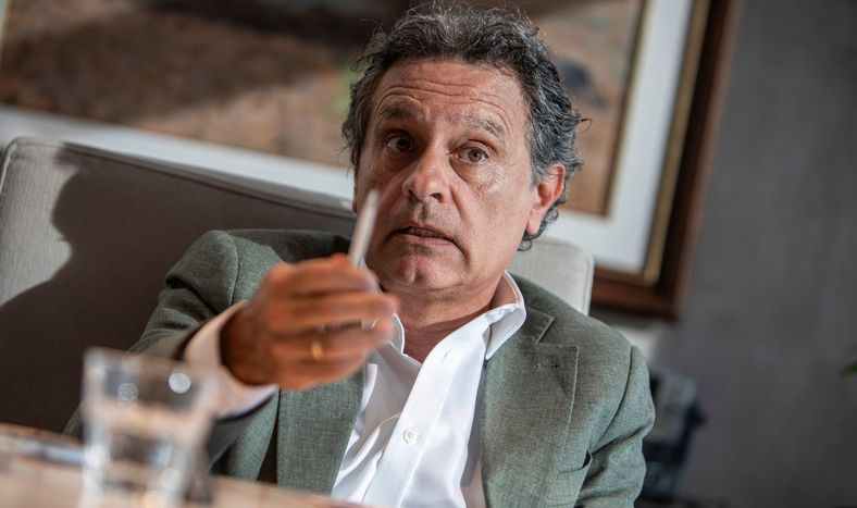 Daniel Porcaro en una entrevista con Búsqueda en 2023.