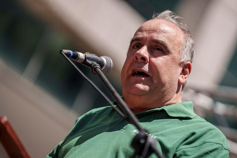 Secretario general del PIT-CNT, José Lorenzo López.