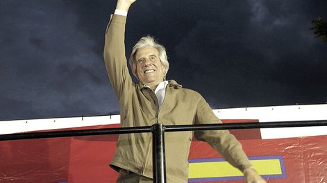 imagen de Pese a su “chapa” de favorito para ganar las elecciones, Tabaré Vázquez comienza la campaña marcando la agenda y desafiando a la oposición