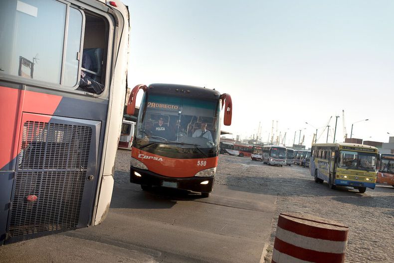 El Ministerio de Transporte contrató una asesoría técnica del BID para hacer un estudio sobre los distintos subsidios. Foto: Ricardo Antúnez / adhocFOTOS