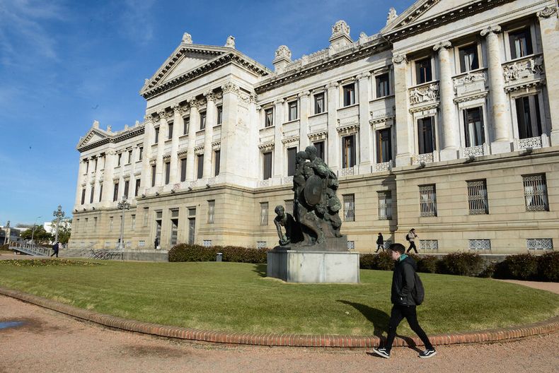Palacio Legislativo. Foto: adhocFOTOS