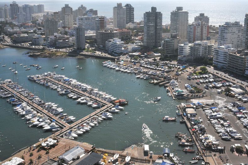 El turismo se apronta para recibir a extranjeros. Foto: Nicolás der Agopián / Búsqueda