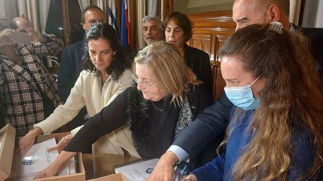 Arbeleche al presentar la anterior Rendición de Cuentas, una escena que se repetirá este viernes. Foto: MEF