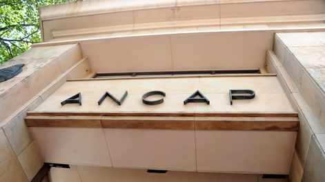 imagen de Empresario brasileño recibió “una mano” de Ancap, que le adelantó  millones de dólares para mantener “vivo” su negocio de transporte de cal