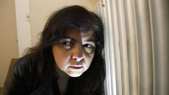 Imagen de “Una tumba me tranquiliza” Imagen de “Una tumba me tranquiliza”