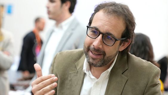 Leandro Folgar, presidente de Ceibal. Foto: Daniel Rodríguez / adhocFOTOS Leandro Folgar, presidente de Ceibal. Foto: Daniel Rodríguez / adhocFOTOS