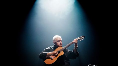 Búsqueda | Julio-Cobelli-homenaje-Zitarrosa