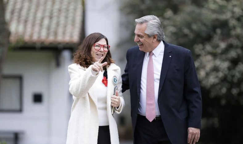 Batakis, que ratificó el rumbo, junto al presidente Fernández