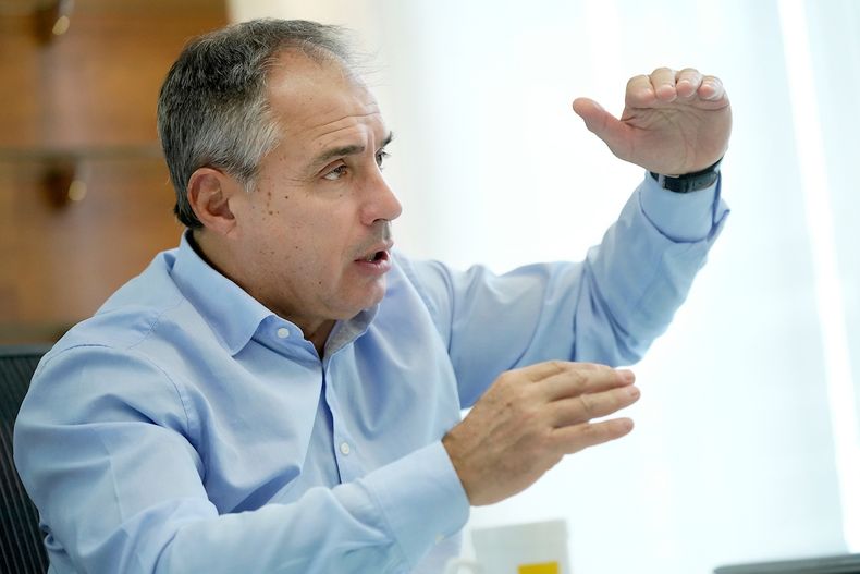 Alejandro Ruibal.