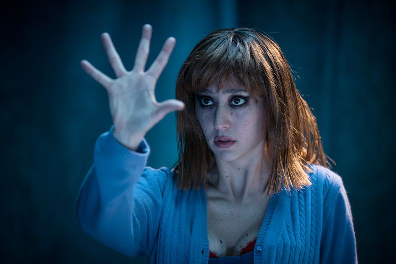 Suavecita, con Camila Peralta, en El Galpón.