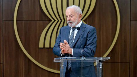El presidente de la República, Luiz Inácio Lula da Silva, durante una reunión en la Secretaría General de la Asociación de Naciones del Sudeste Asiático (ASEAN).