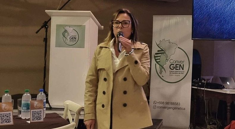 La gerente nacional del programa Carne Angus Certificada, de la Asociación Brasileña de Angus, Ana Doralina Alves Menezes, en Convergen, Rivera