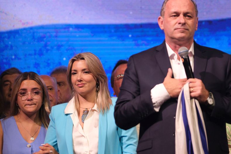 Álvaro Delgado y Valeria Ripoll en la noche del balotaje.