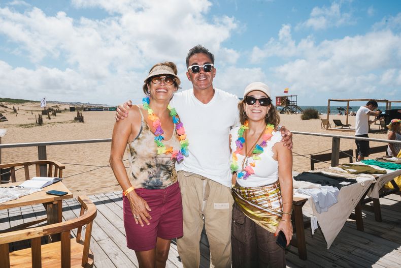 Andrea Serrato, Andrés Piñeyero y Ana Costemalle.