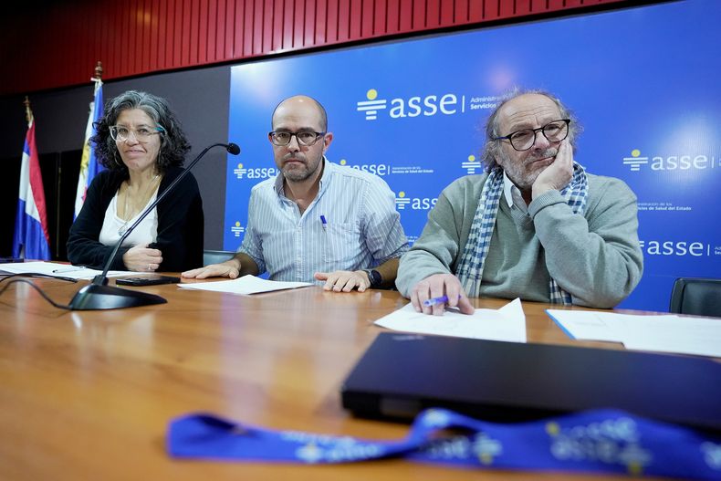 Directores de ASSE, desde la izquierda: Marcela Cuadrado, Álvaro Danza y Daniel Olesker