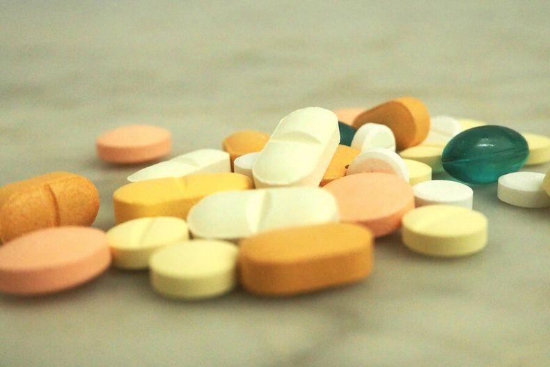 imagen de Países emprenden negociación conjunta para “imponerle el precio” de medicamentos caros a la industria farmacéutica y exigir bajarlos