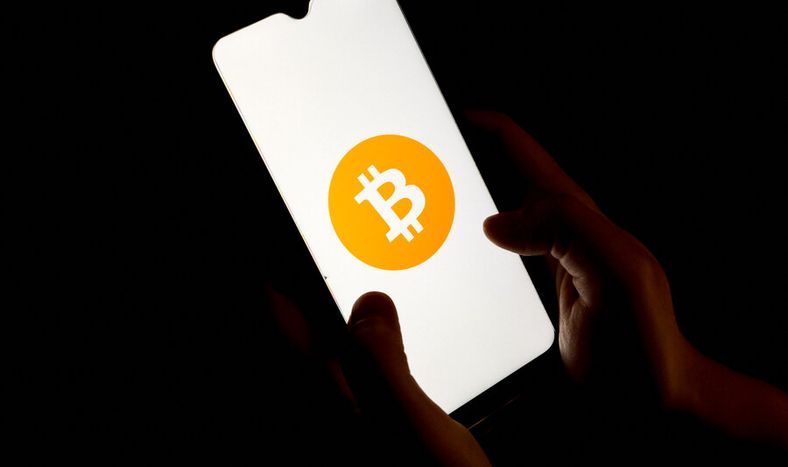 Inmueble fue vendido usando criptoactivos como principal medio de pago y con un banco local de por medio