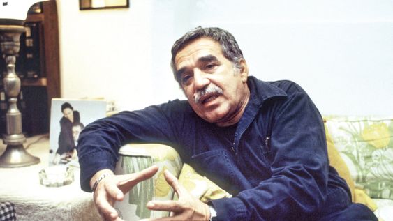 Macondo es un programa cultural, inspirado en el universo de Gabriel García Márquez, producido por el Teatro Solís. Foto: Hasse Persson, AFP