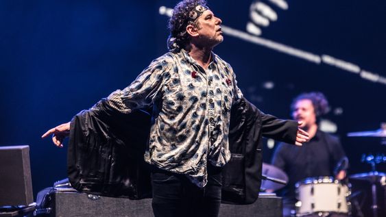 andres calamaro se presenta en la plaza de toros de colonia andres calamaro se presenta en la plaza de toros de colonia