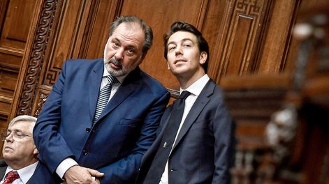 Senadores Jorge Gandini y Juan Sartori en el Parlamento. Foto: Javier Calvelo / adhocFOTOS