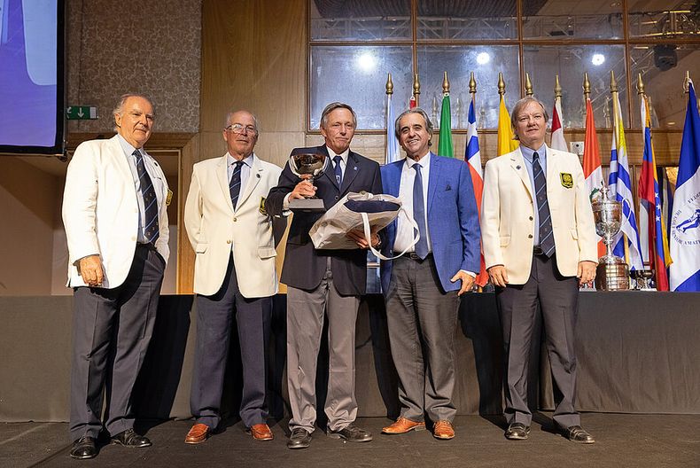 Diego Abal, Jacinto Duran, Fernando Chiesa, subsecretario del Ministerio de Turismo Remo Monzeglio y Luis Ariasi. Foto: Pablo Kreimbuhl
