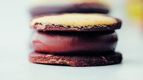 Tras triunfar a escala internacional, Alfajores del Uruguay sigue explorando nuevos sabores