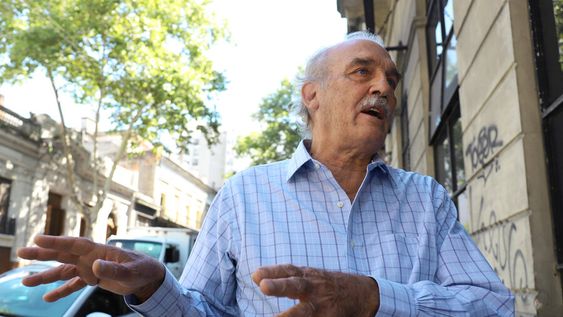 Carlos Steneri Carlos Steneri