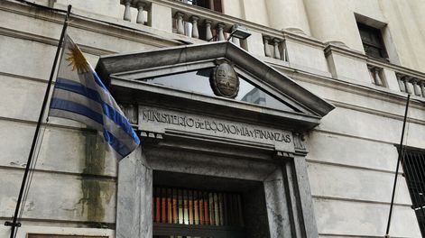 Fachada del Ministerio de Economía. Foto: Parlamento.