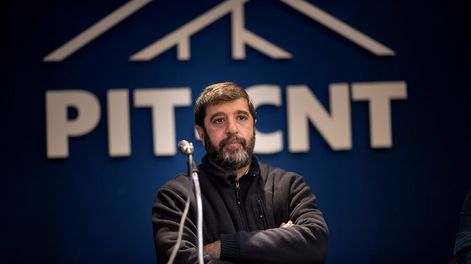 imagen de Con la defensa de la negociación colectiva como foco, el PIT-CNT prepara una movilización en agosto y encuentros con candidatos