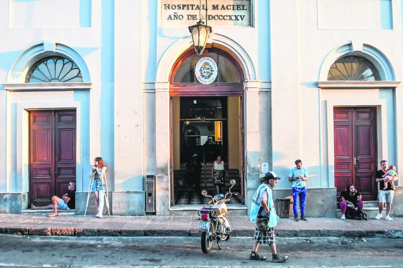 Hospital Maciel, entrada por 25 de Mayo
