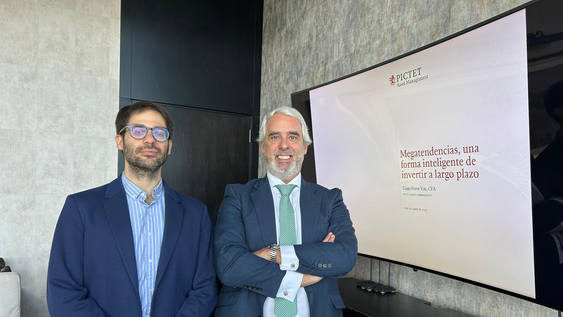 Matías Hoffman, de Sura Investments, y Tiago Forte, de la gestora suiza Pictet Matías Hoffman, de Sura Investments, y Tiago Forte, de la gestora suiza Pictet